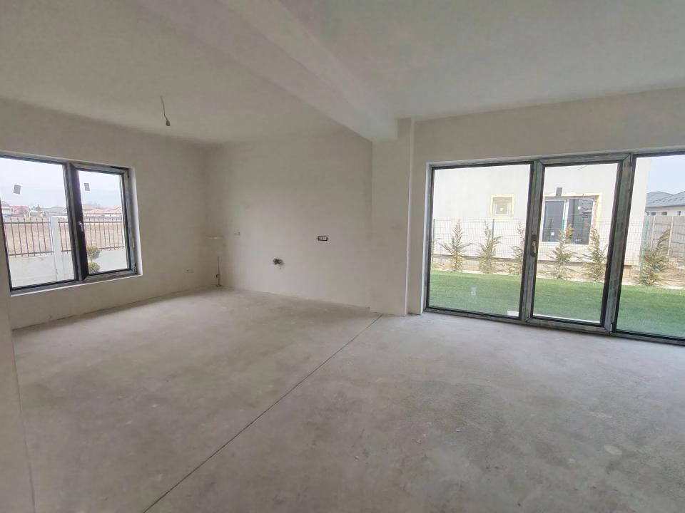 Casă cu 5 camere de vânzare în Tunari – fotografia 15 din 20