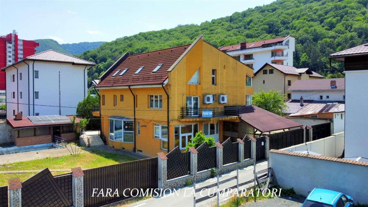 Casă cu 12 camere de vânzare în Călimănești – fotografia 29 din 37