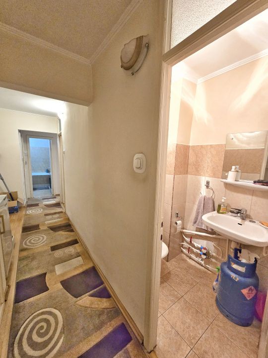 Apartament cu 3 camere de vânzare în Nufarul, Oradea – fotografia 8 din 16
