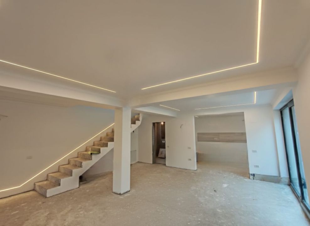Casă cu 4 camere de vânzare în Central, Otopeni – fotografia 8 din 12