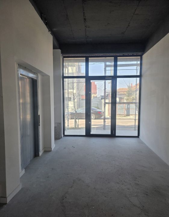 Spațiu comercial cu 4 camere de închiriat în Faleza Nord, Constanța – fotografia 13 din 43