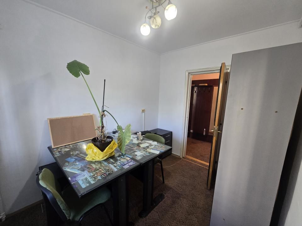 Garsonieră cu 2 camere de vânzare în Libertatii, București – fotografia 6 din 13