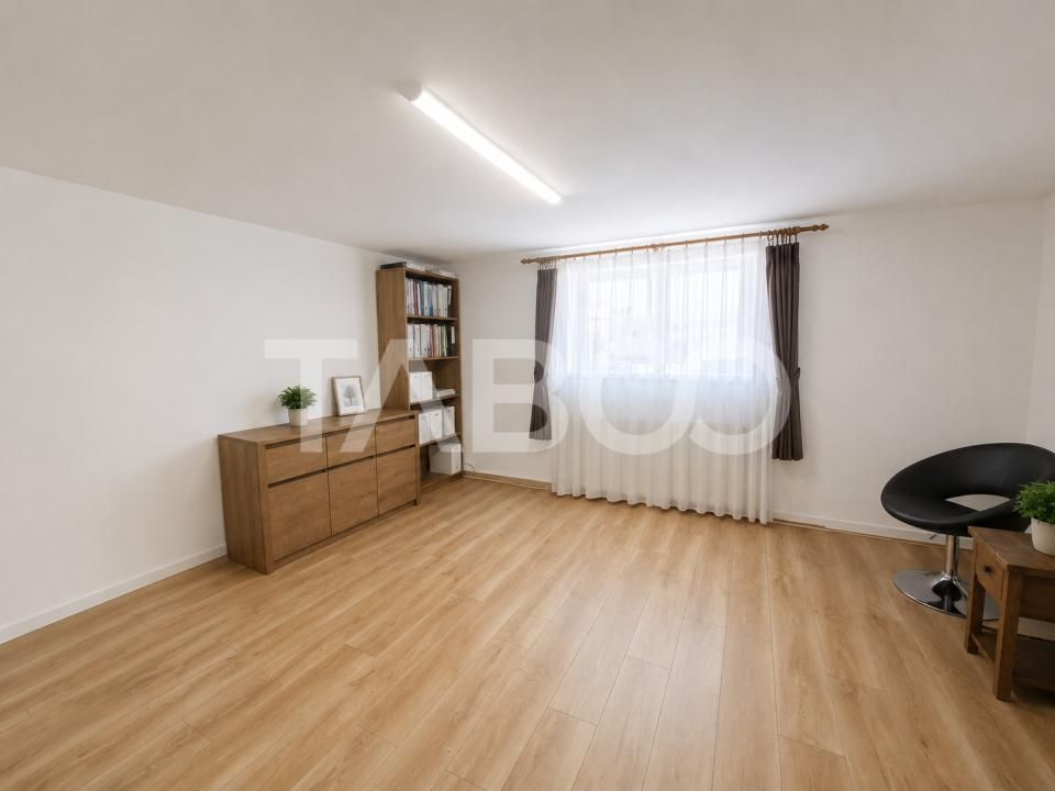 Spațiu de birouri cu 3 camere de vânzare în Sub Arini, Sibiu – fotografia 12 din 20