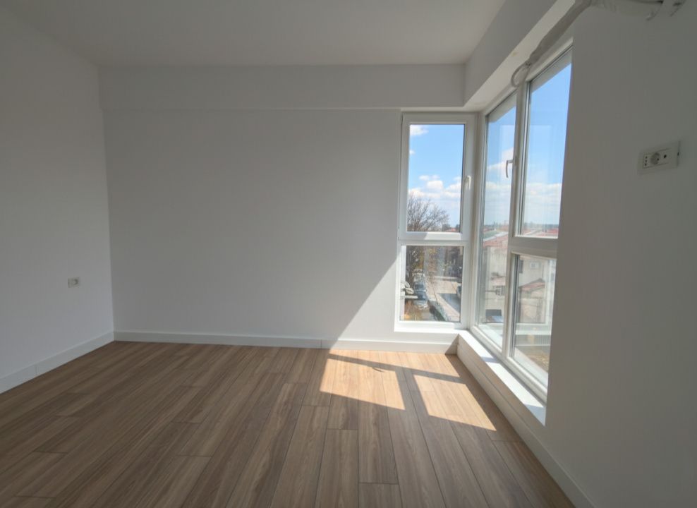 Spațiu comercial cu 4 camere de vânzare în Pipera, București – fotografia 16 din 17