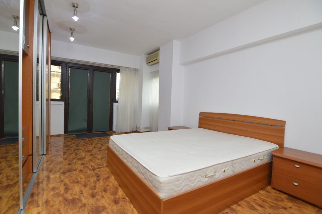 Apartament cu 3 camere de închiriat în Unirii, București – fotografia 19 din 21
