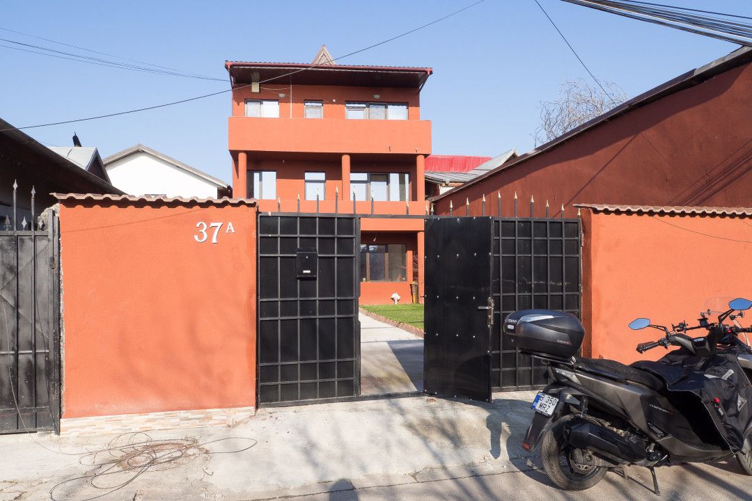 Casă cu 8 camere de vânzare în Est, Voluntari – fotografia 33 din 65