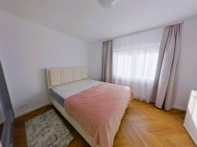 Apartament cu 3 camere de închiriat în Noua, Brașov – fotografia 5 din 11
