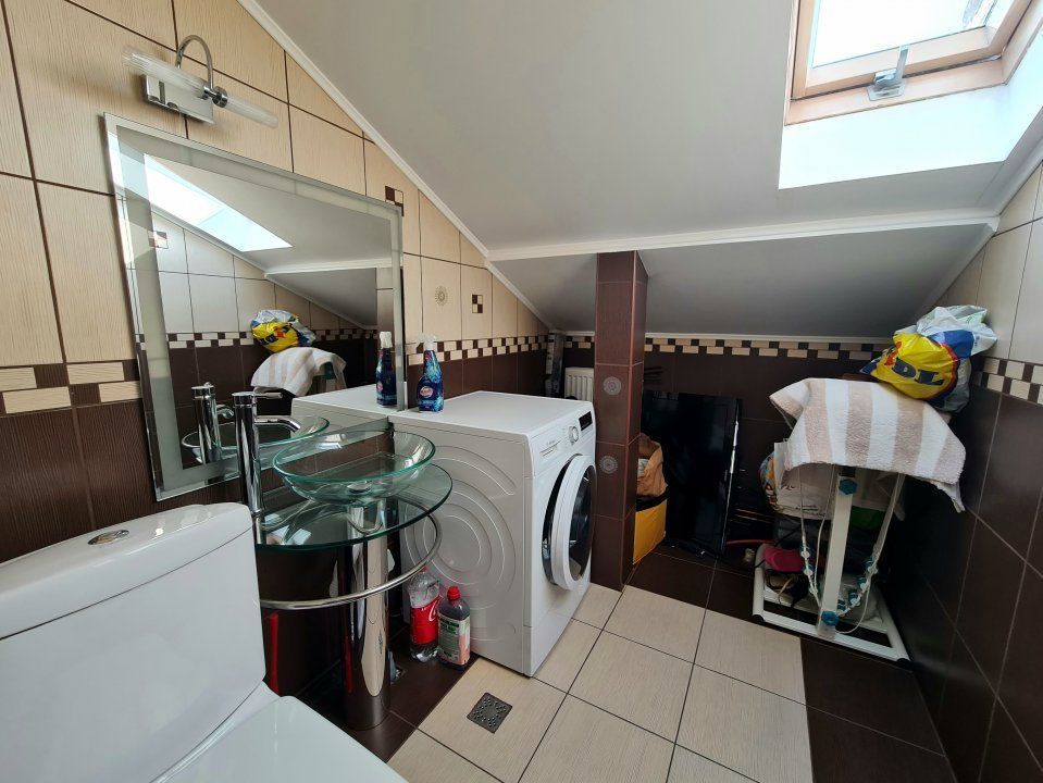 Casă cu 6 camere de vânzare în Domnești – fotografia 31 din 36