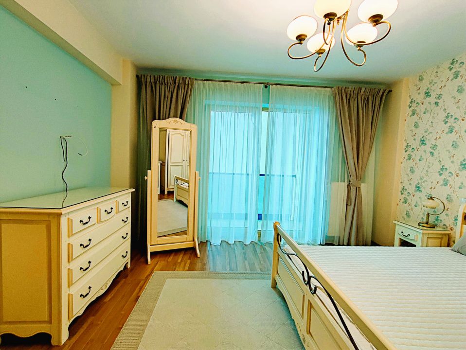 Apartament cu 3 camere de vânzare în Central, Mamaia-Sat – fotografia 23 din 27