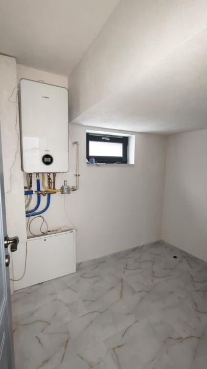 Casă cu 4 camere de vânzare în Sud-Vest, Cisnadioara – fotografia 24 din 25