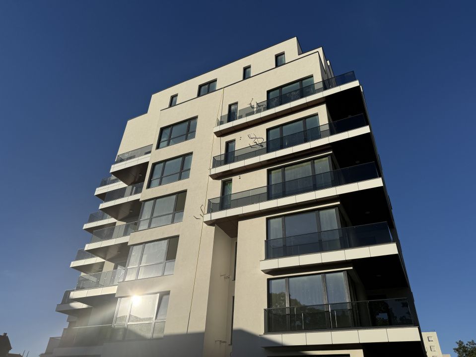 Apartament cu 3 camere de vânzare în Mosilor, București – fotografia 1 din 19