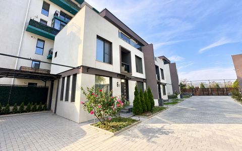 Casă cu 4 camere de vânzare în Nord, Mamaia