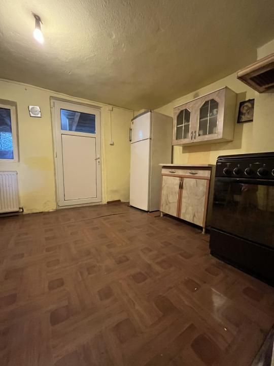 Casă cu 3 camere de vânzare în Nord, Găești – fotografia 20 din 35