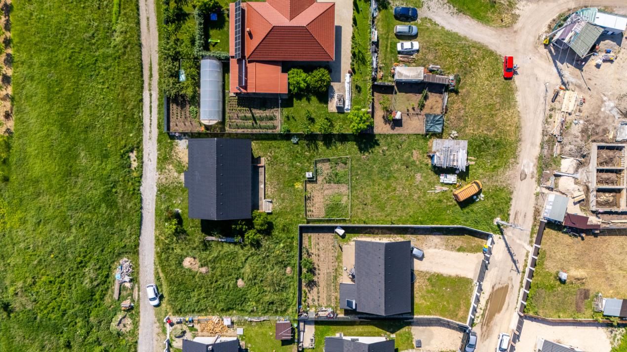 Casă cu 4 camere de vânzare în Sânpetru – fotografia 13 din 13