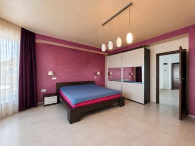 Casă cu 6 camere de vânzare în Buftea – fotografia 5 din 18