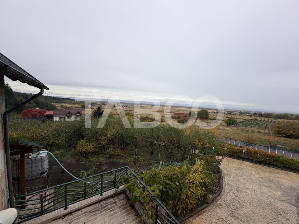 Casă cu 7 camere de vânzare în Berivoi – fotografia 17 din 29