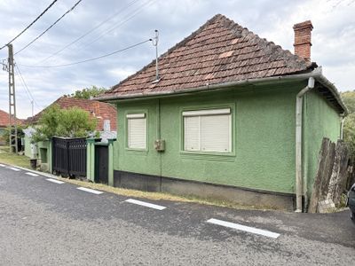 Casă cu 3 camere de vânzare în Central, Cricau – fotografia 3 din 54