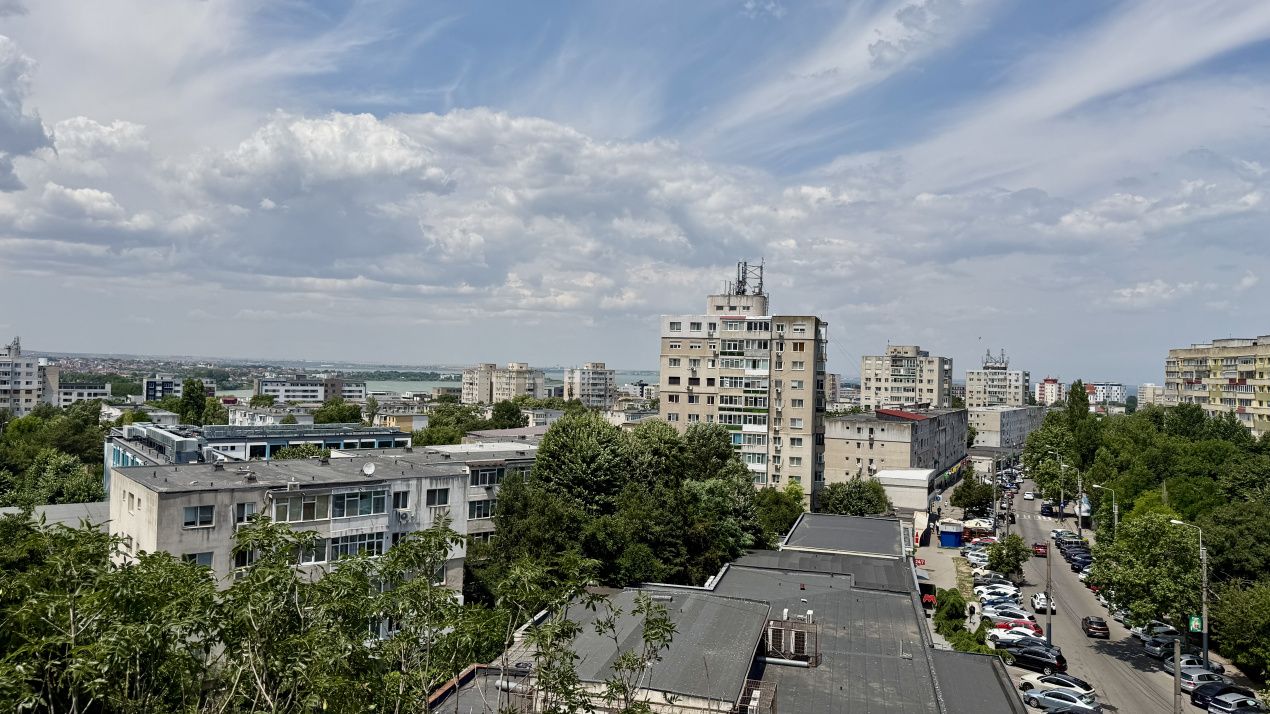 Apartament cu 3 camere de vânzare în Tomis Nord, Constanța – fotografia 27 din 38