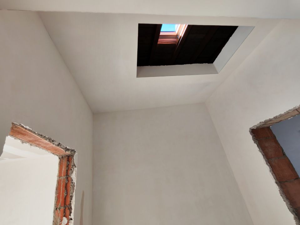 Casă cu 4 camere de vânzare în Central, Tunari – fotografia 14 din 16
