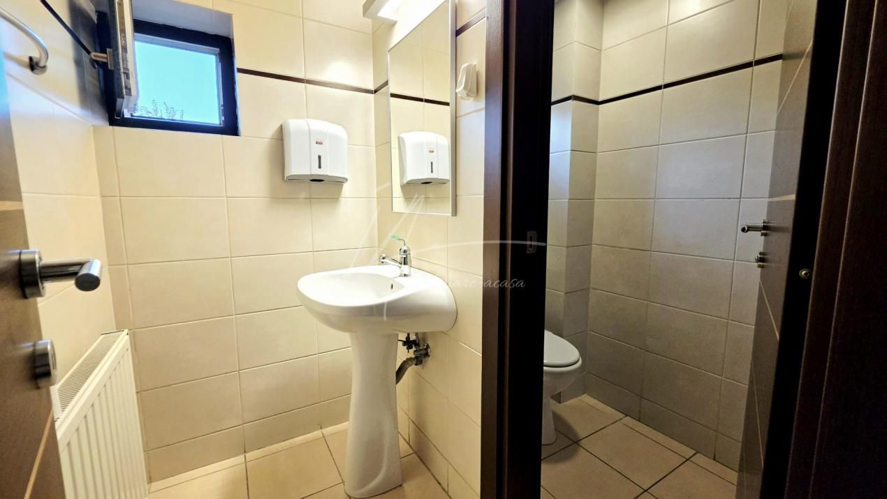 Casă cu 6 camere de închiriat în Unirii, București – fotografia 30 din 37