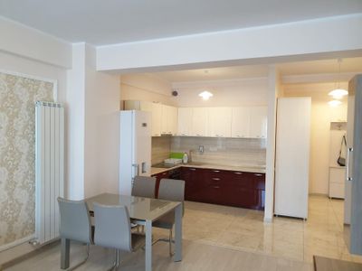 Apartament cu 2 camere de închiriat în Tomis Nord, Constanța – fotografia 3 din 13