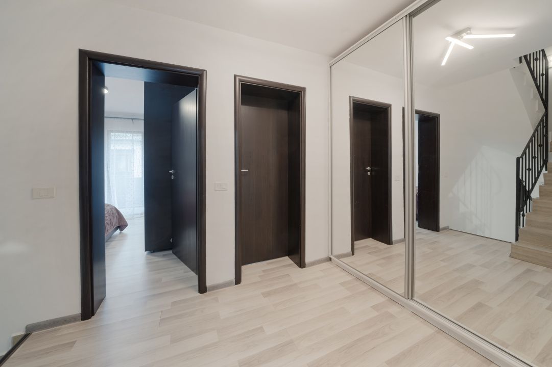 Casă cu 5 camere de vânzare în Chiajna – fotografia 10 din 24