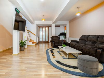 Casă cu 7 camere de vânzare în Simeria, Sfântu Gheorghe – fotografia 2 din 21