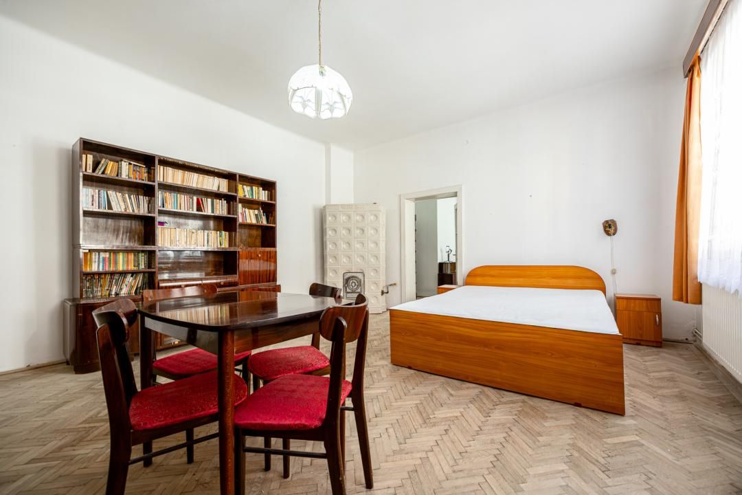 Apartament cu 2 camere de vânzare în Centrul Istoric, Brașov – fotografia 4 din 19