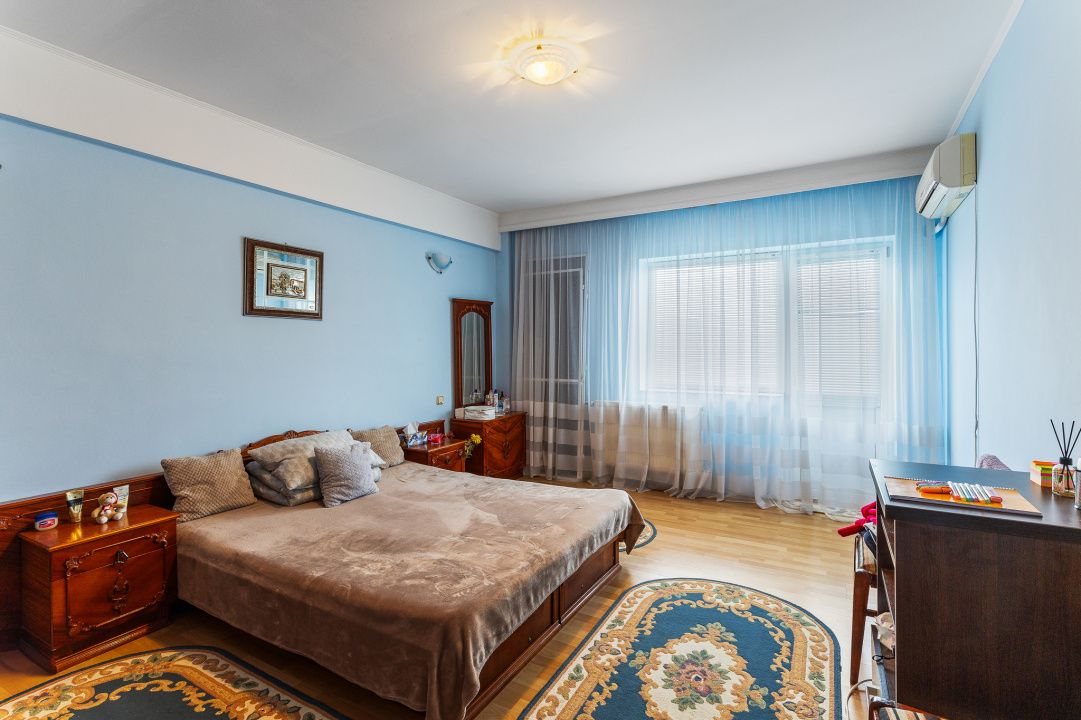 Casă cu 8 camere de vânzare în Faleza Nord, Constanța – fotografia 19 din 25