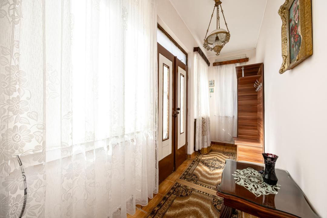 Casă cu 2 camere de vânzare în Săcele – fotografia 13 din 21