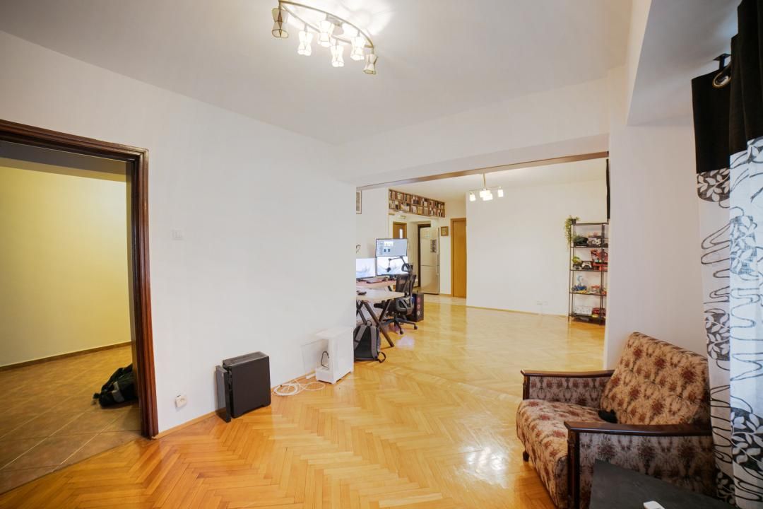 Apartament cu 4 camere de vânzare în Iancului, București – fotografia 3 din 15