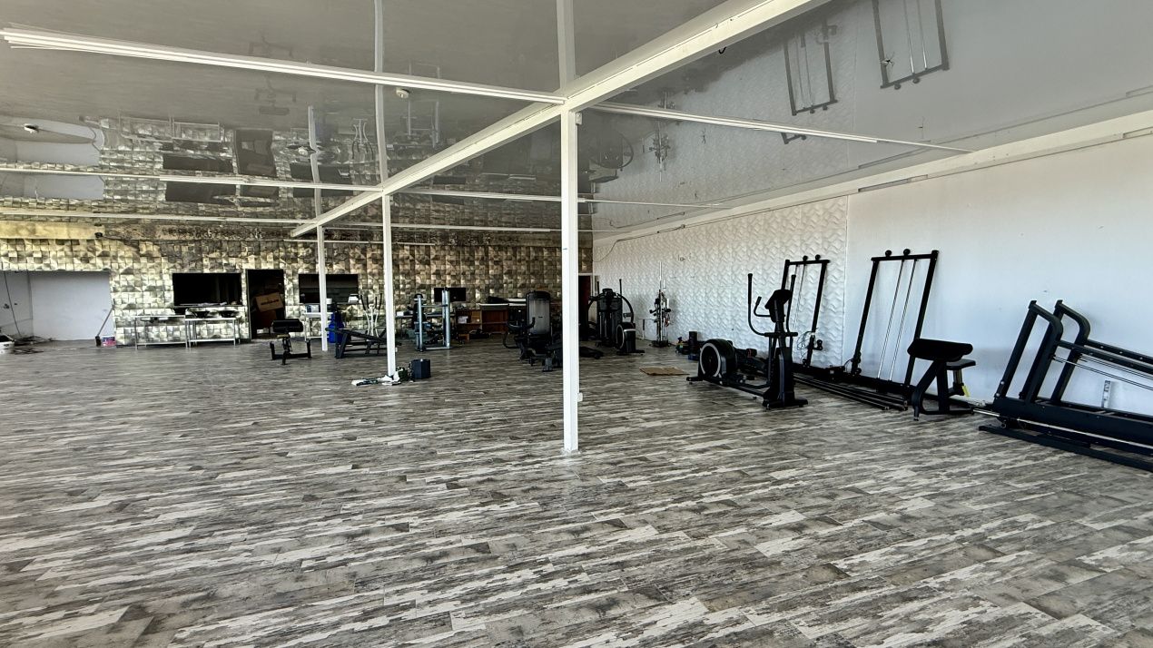 Spațiu comercial cu 1 cameră de vânzare în Tuzla – fotografia 15 din 16