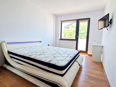 Apartament cu 3 camere de vânzare în Mamaia-Sat – fotografia 4 din 34
