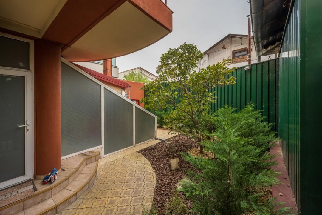 Casă cu 8 camere de închiriat în Banu Manta, București – fotografia 33 din 41