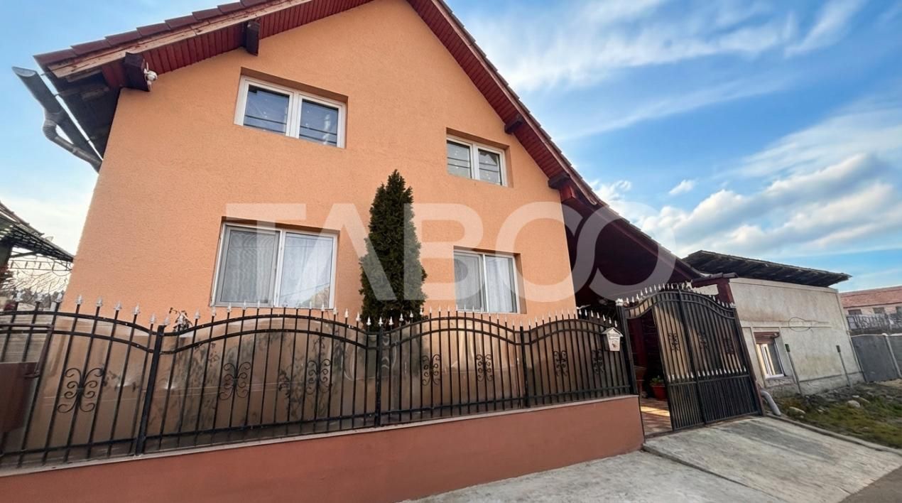 Casă cu 5 camere de vânzare în Seica Mare – fotografia 2 din 14