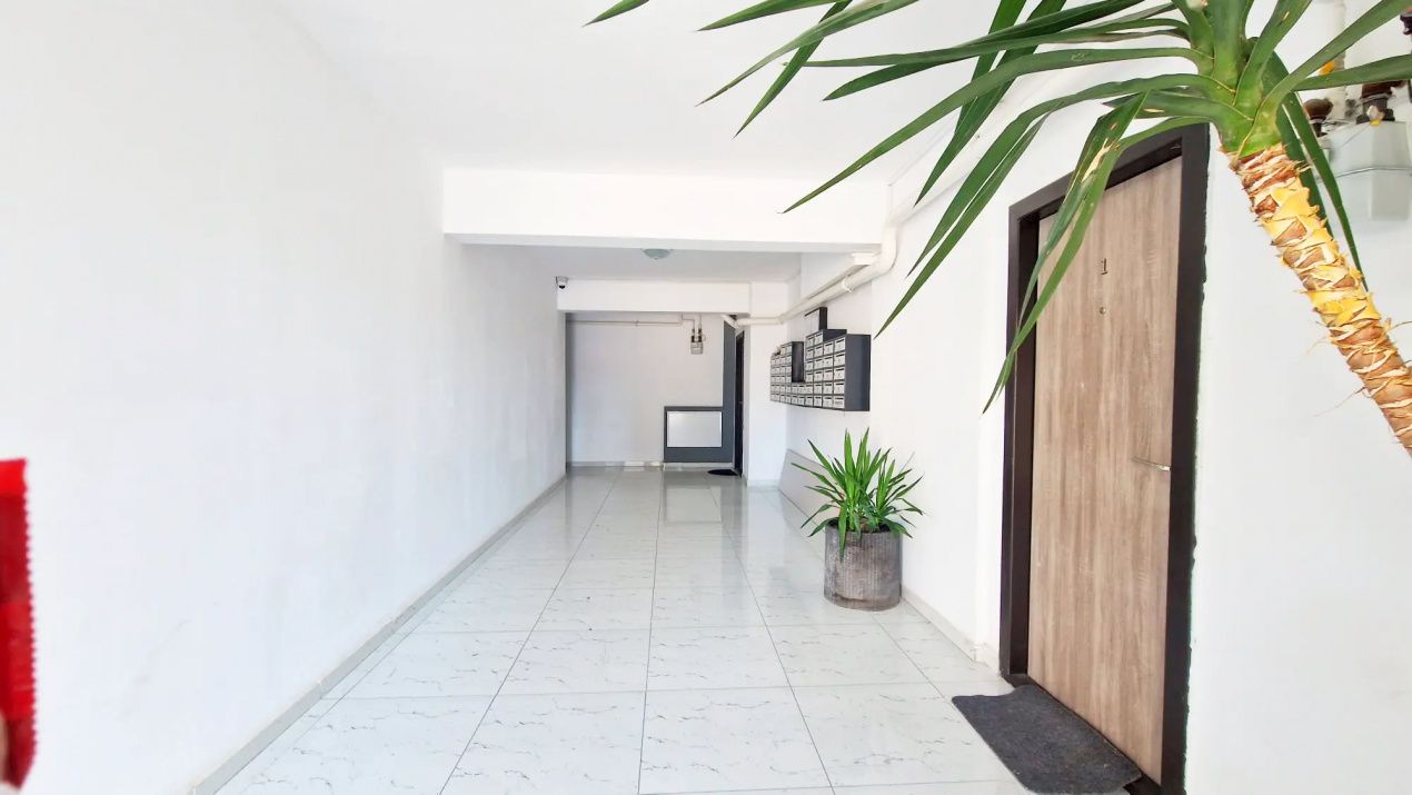 Apartament cu 3 camere de vânzare în Mamaia-Sat – fotografia 33 din 34
