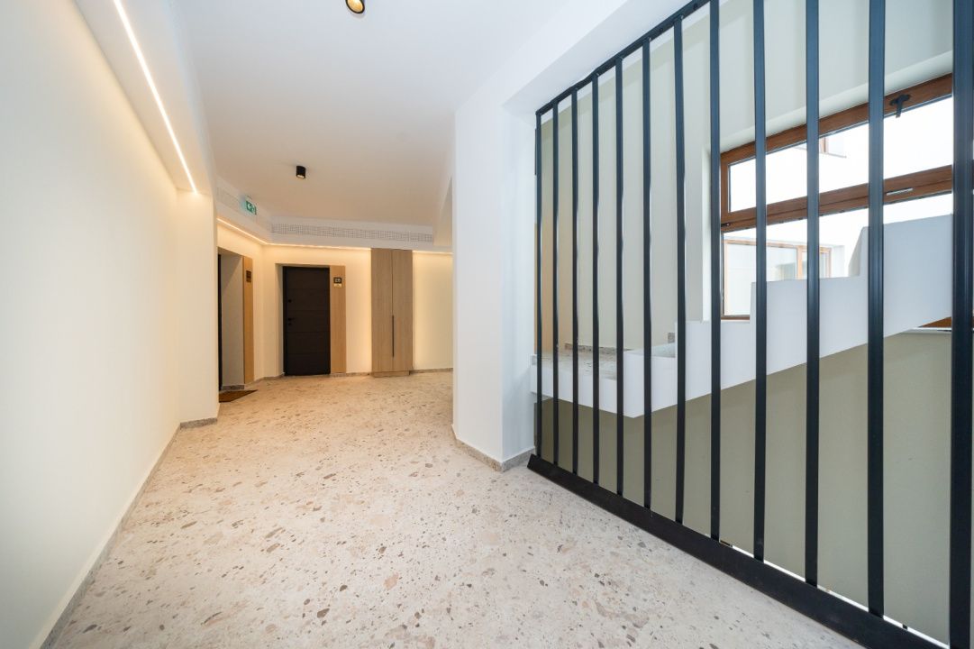Apartament cu 2 camere de vânzare în Tractorul, Brașov – fotografia 9 din 15