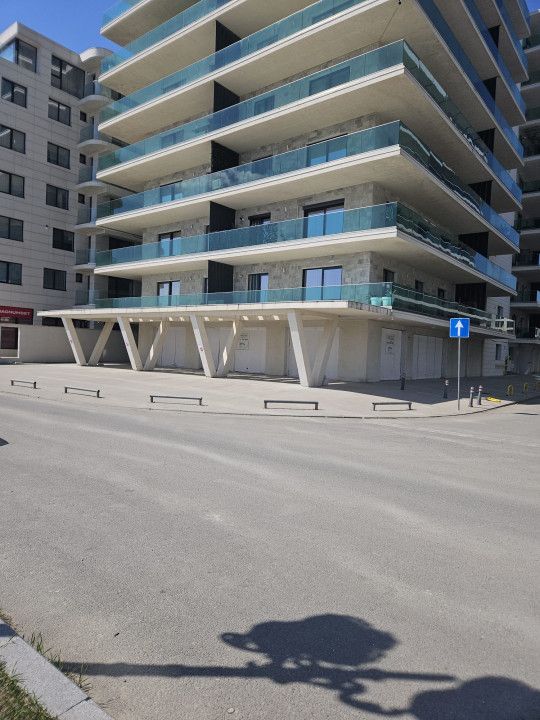 Spațiu comercial cu 1 cameră de vânzare în Nord, Mamaia – fotografia 2 din 29