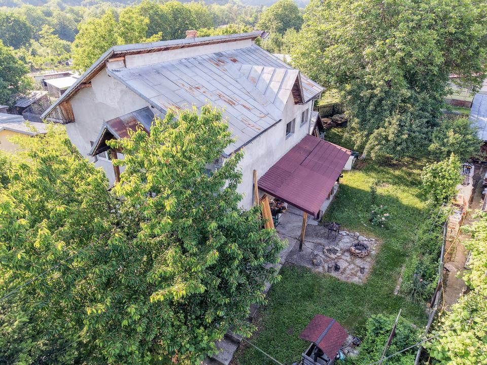 Casă cu 5 camere de vânzare în Fagetu – fotografia 3 din 57