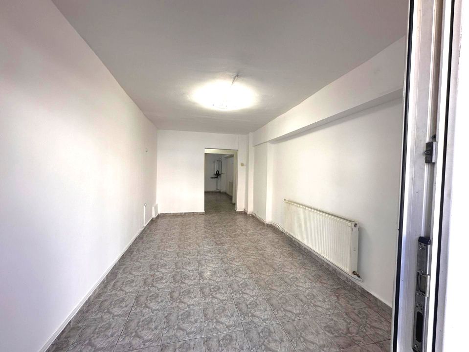 Spațiu comercial cu 2 camere de închiriat în Cetate, Alba Iulia – fotografia 18 din 25