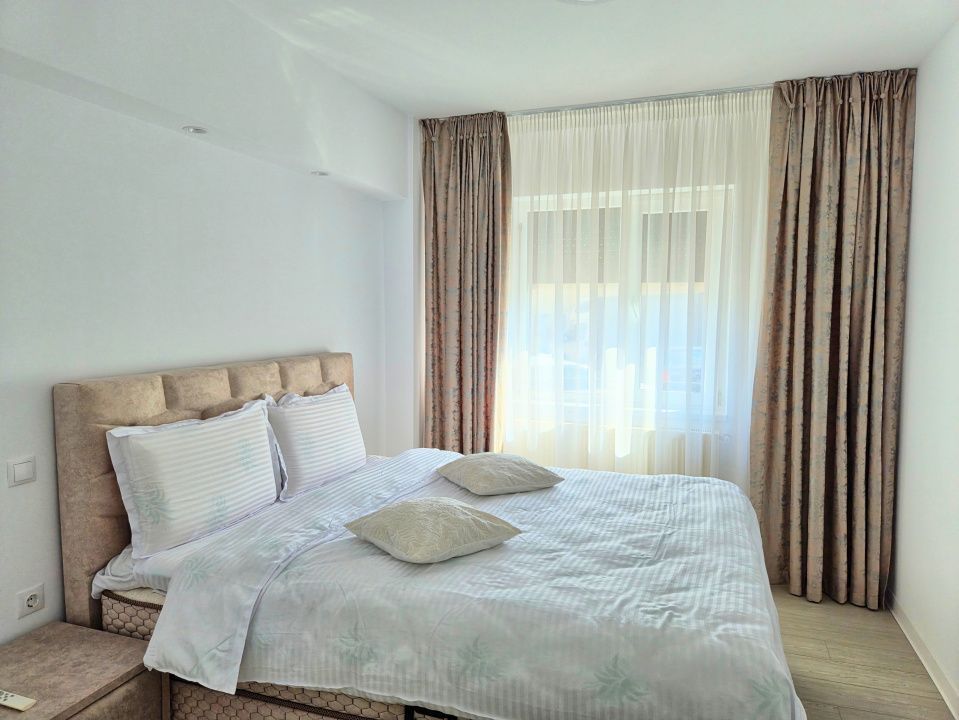 Apartament cu 3 camere de închiriat în Ferdinand-CPL, Râmnicu Vâlcea – fotografia 12 din 14