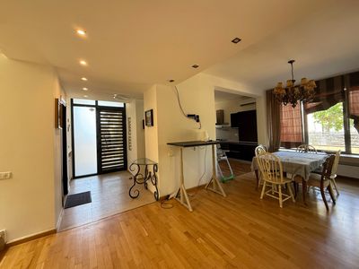 Casă cu 4 camere de închiriat în Pantelimon – fotografia 5 din 41
