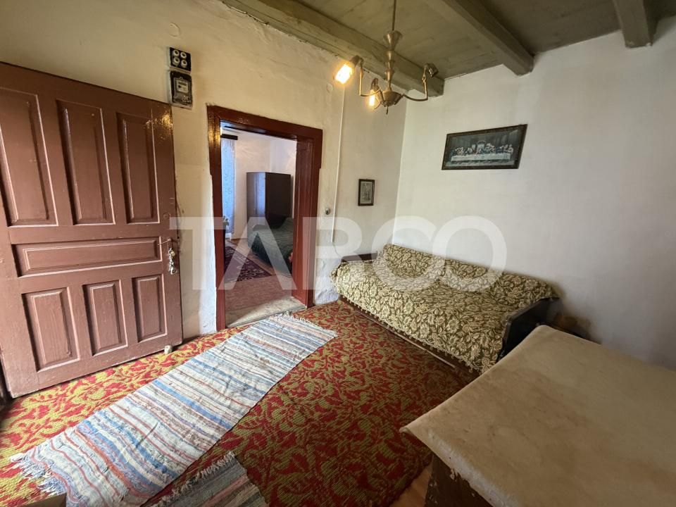 Casă cu 3 camere de vânzare în Jibert – fotografia 4 din 9