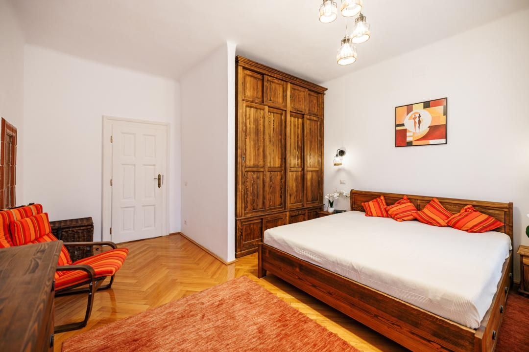 Apartament cu 3 camere de vânzare în Iosefin, Timișoara – fotografia 2 din 46