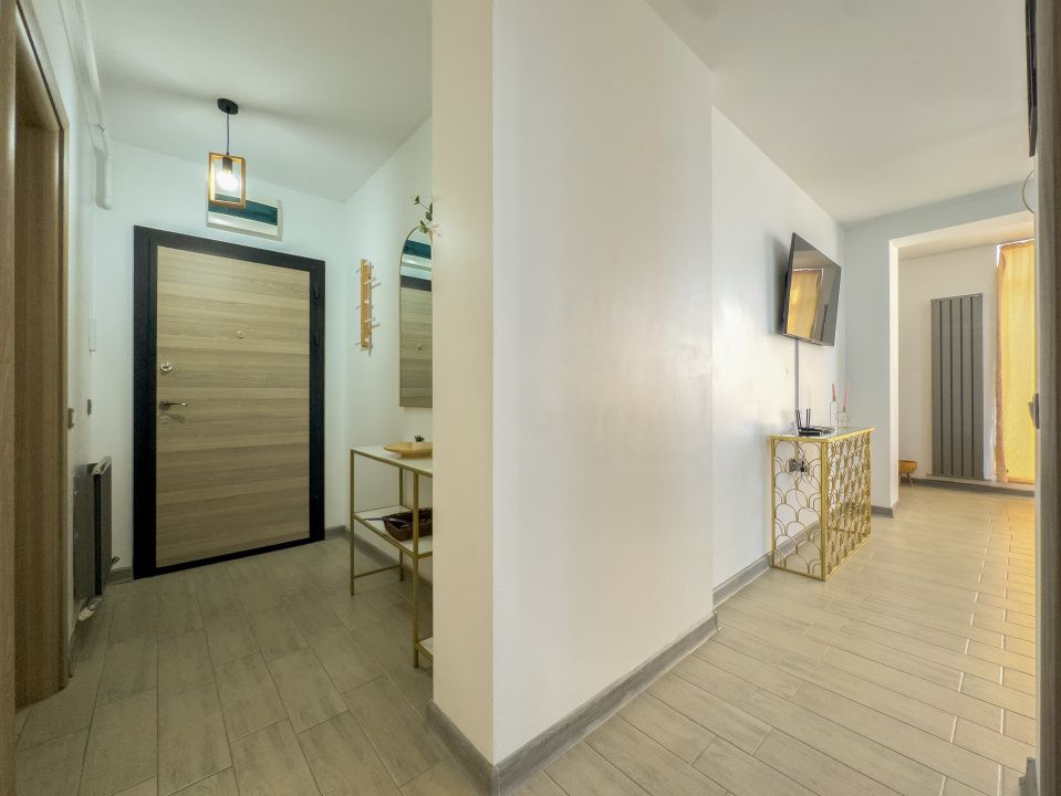 Apartament cu 2 camere de vânzare în Mamaia-Sat – fotografia 9 din 13
