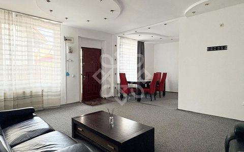 Apartament cu 2 camere de vânzare în Central, Oradea