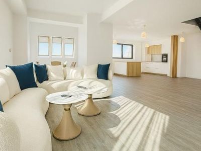 Apartament cu 4 camere de vânzare în Poiana Brasov – fotografia 2 din 20