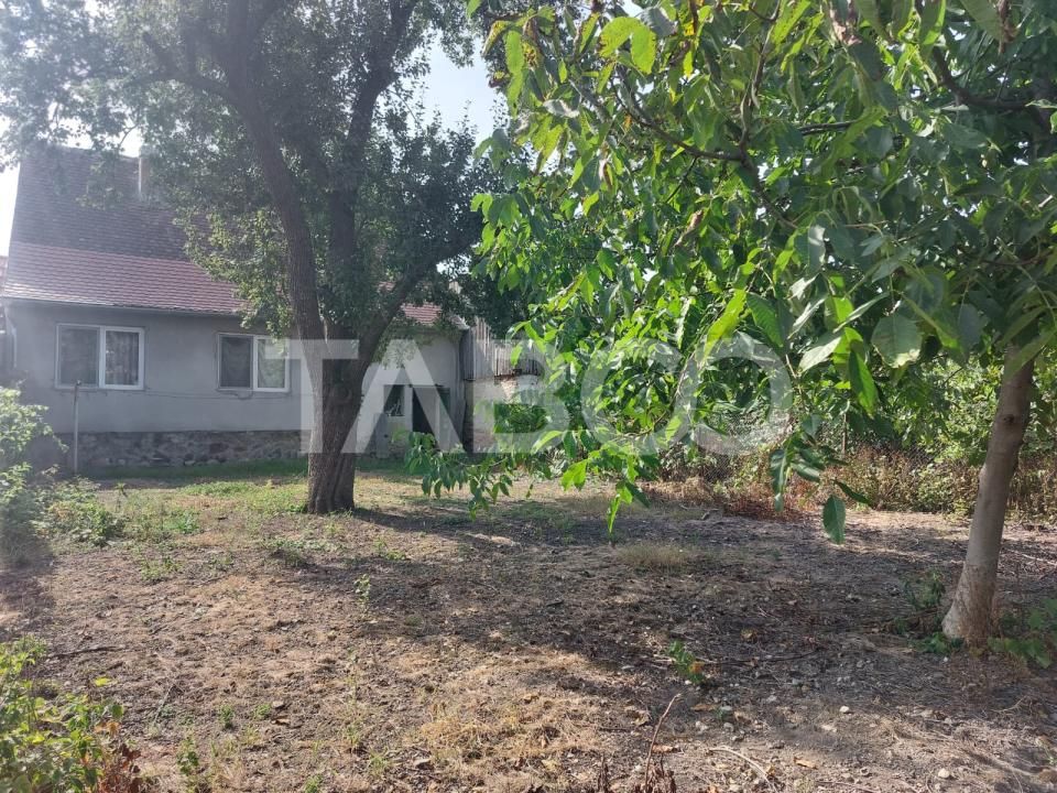 Casă cu 4 camere de vânzare în Cisnădie – fotografia 1 din 25