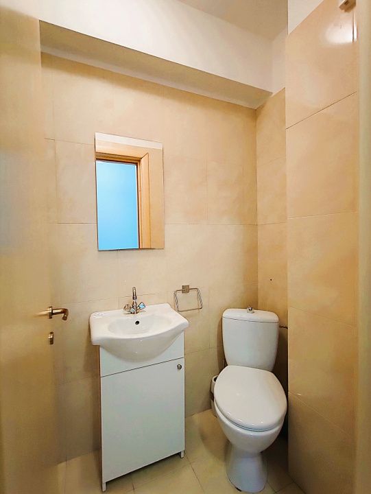 Apartament cu 3 camere de vânzare în Central, Mamaia-Sat – fotografia 11 din 27