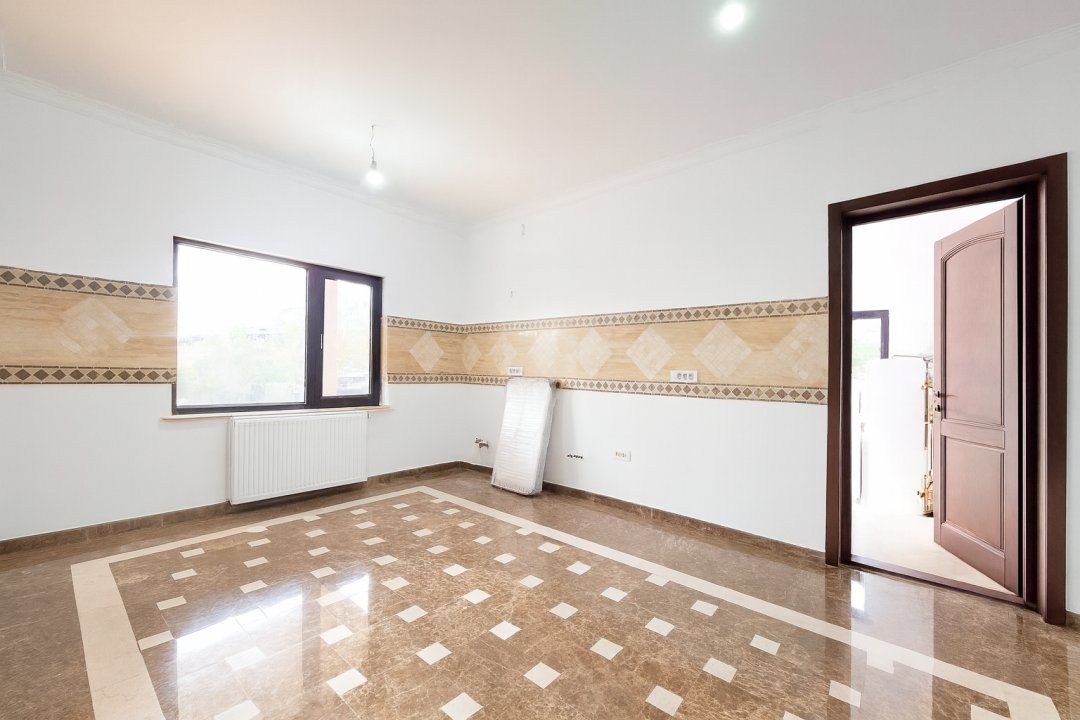 Casă cu 8 camere de vânzare în Snagov – fotografia 17 din 26